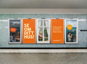 Swedbank av Felix Swensson på Hötorgets T-station.