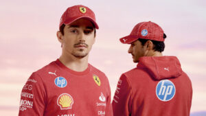 PUMA x Scuderia Ferarri HP, Dessert Sun Collection med Carlos Sainz och Charles LeClerc.